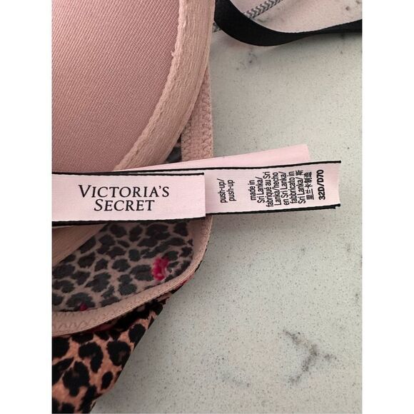 NWOT Victoria’s Secret Women’s Brown Leopard & Rose Print Push-Up Bra Size 32D‎ - Picture 7 of 10